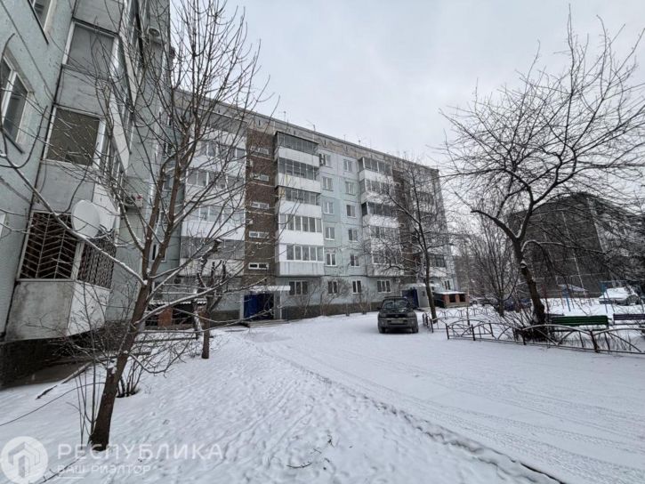 3-комн квартира Народная, 5